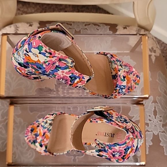 JustFab Lotus Floral High Heel Sandals - Picture 3 of 16
